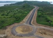 Keren, Jalan ke Pantai Gerupuk di Perbaiki