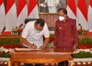 Gubernur NTB & Gubernur Bali Tanda Tangani Kerja Sama Majukan Daerah