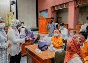 Pantau Vaksinasi, Wagub NTB Minta Perhatikan Lansia