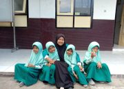 PERAN PEMBELAJARAN AKIDAH AKHLAK DALAM MENGEMBANGKAN NILAI-NILAI AKIDAH SISWA