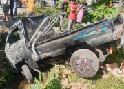 Carry Pick Up vs Truck Engkel Tabrakan di Batukliang