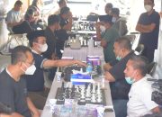 Turun di Babak Awal Turnamen Catur Mi6, Gubernur Bertahan 14 Menit   