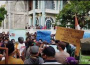 Akhirnya Penghina TGH. Hasanain Dipecat
