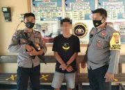 Pergoki Pacarnya Bermesraan di atas Motor, Pria ini Pukuli Pacaranya di Pinggir Jalan