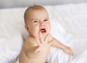 Cara Mengatasi Bayi Menangis Tiap Malam