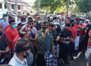 Kantor Polisi di Mataram Digeruduk Umat Hindu Pulau Lombok