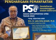 Pj Gubernur NTB Terima Penghargaan Kominfo RI