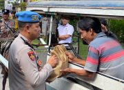 Cooling System, Kabid Propam Polda NTB Bagikan Sembako untuk Kusir Cidimo