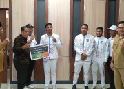 Bupati Lombok Utara Beri Penghargaan Atlet PON XXI