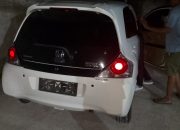 Wanita Asal Kopang Mobilnya Ditarik Lalu Digadaikan Oknum DC