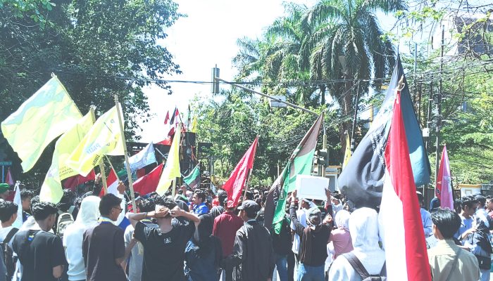 ‎Kritik Tajam Mahasiswa: Kebijakan DPR Picu Ketimpangan dan Penindasan Masyarakat