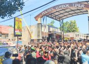 Ratusan Masa Aksi Menuju Polres Lombok Timur, ‎Aparat Keamanan Berlapis di Gerbang