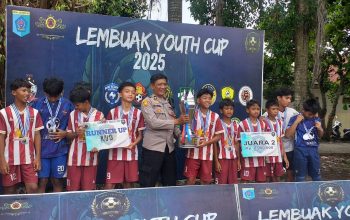 Polsek Narmada Beri Pengamanan Penutupan Turnamen Lembuak Youth Cup U-11 dan U-13