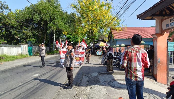 Polsek Narmada Kawal Karnaval Sumpah Pemuda hingga Patroli 3C
