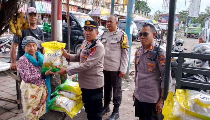 GPM Polresta Mataram di Pasar Keru Diserbu Pembeli, Beras Habis dalam Sejam