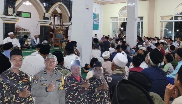 Sambang Desa Warnai Pam Isra Mi’raj di Masjid Al-Fatah Sembung