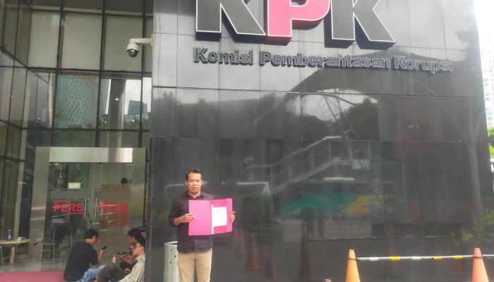 Bupati Dompu Dilaporkan ke KPK, Dugaan Pengaturan 19 Proyek Tender TA 2025 Mencuat
