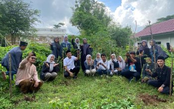 IPPNU NTB Tanam 400 Pohon di Gunung Bongak, Gaungkan Gerakan “IPPNU Menanam, Generasi Menjaga”
