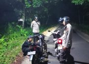 Patroli Malam Polsubsektor Keru, Polisi Sapa Warga hingga Dini Hari