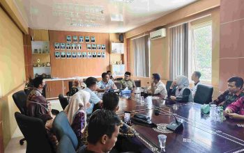 Nakes Paruh Waktu Keluhkan Upah Rp200 Ribu, DPRD Lombok Tengah Janji Perjuangkan