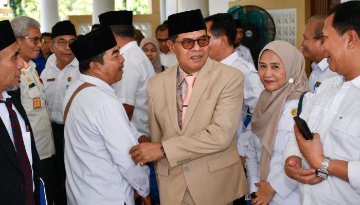 Bupati Haerul Warisin Lantik 87 Pj Kades Lombok Timur