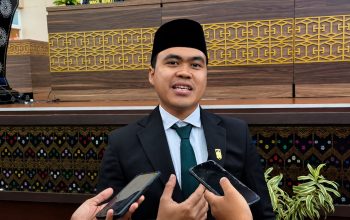 Muhammad Najib Daud Muhsin Resmi Dilantik Jadi Anggota DPRD Loteng, Siap Kawal Aspirasi Masyarakat
