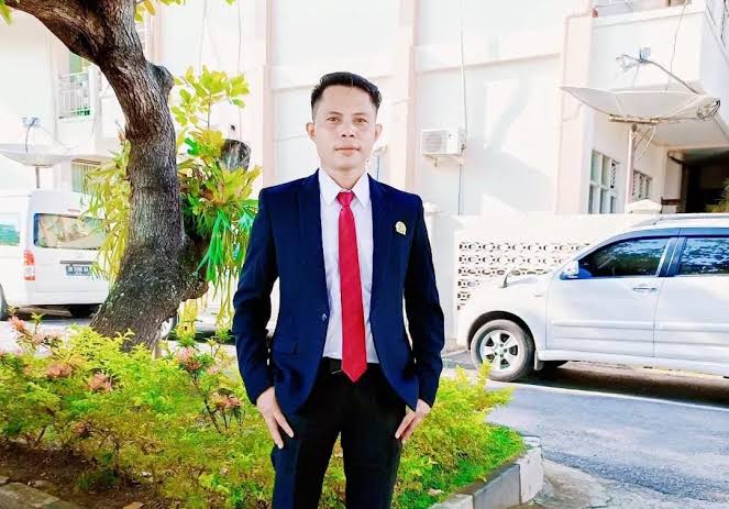 Pengacara Muda Soroti Penutupan Retail Modern di Lombok Tengah, Pemda Bisa Digugat!!
