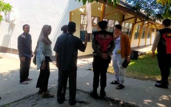Ruang Guru SMAN 1 Lingsar Ambruk, Polsek Lingsar Sterilkan Area