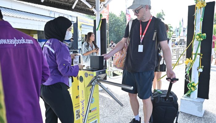 Bank NTB Syariah Dukung Digitalisasi Pelabuhan Senggigi dengan Sistem E-Ticketing Easybook