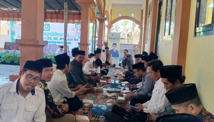 Reses di Pelambik, Wakil Ketua DPRD Loteng Serap Aspirasi Warga: Lapangan Kerja, Pendidikan hingga Dana Hibah Jadi Sorotan