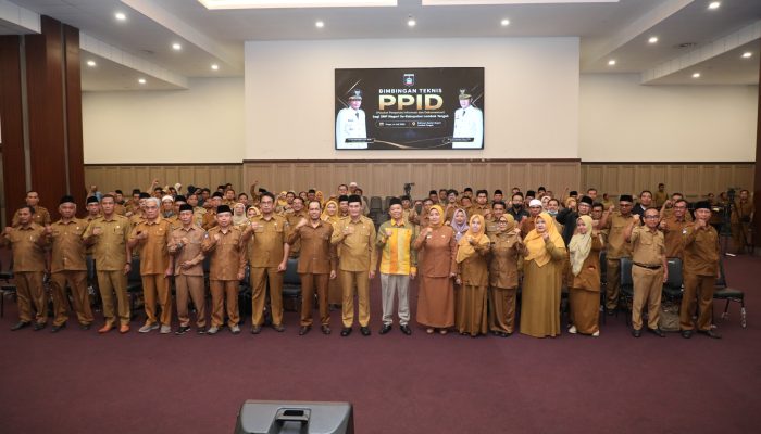 Wabup Lombok Tengah Dorong 88 SMP Perkuat PPID, Tekankan Transparansi Layanan Informasi Publik