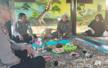 Rangkul Tokoh Agama, Kapolsek Gunungsari Perkuat Sinergi Jaga Kamtibmas