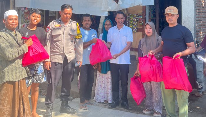 Sinergi Pemdes dan Polisi, Bantuan di Lingsar Tersalurkan Aman kepada Warga