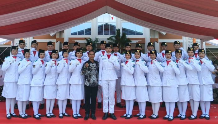 Kisah GP Widhi Antara, Siswa SMAN 2 Sumbawa di Balik Pengibaran Merah Putih HUT RI ke-81