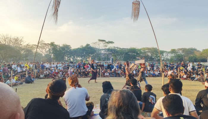 Lestarikan Budaya Sasak Dalam Rangka HUT ke-2, Ormas Ganas Hadirkan Perisian Geratis Selama 7 Pekan