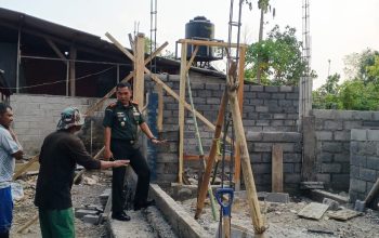 Dansatgas TMMD ke-130 Tinjau Pembangunan RTLH di Batujai, Pastikan Warga Segera Miliki Hunian Layak