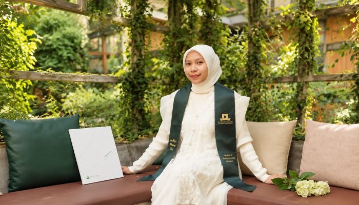 Dari Sekolah di Bawah Bambu ke Belanda, Kini Ana Restu Nirwana Terlibat dalam Penguatan Safeguard Lingkungan Indonesia