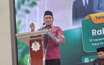 Prof. Dr. TGH. Masnun Tahir, M.Ag.