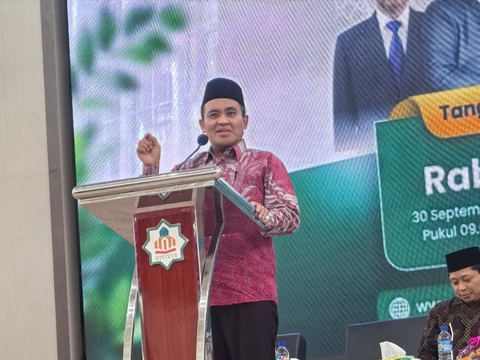 Prof. Dr. TGH. Masnun Tahir, M.Ag.